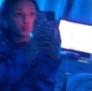 Meet your Posher, Alana